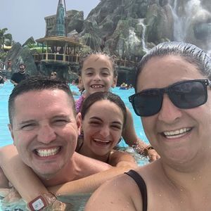 Meet your Posher, Kim